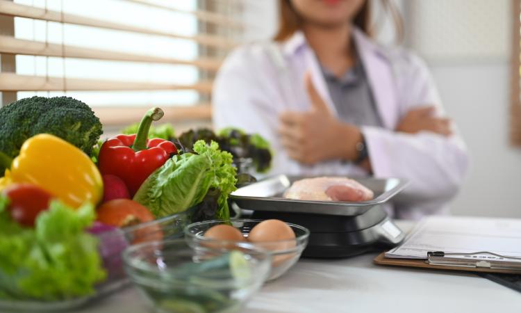 Consejos Nutricionales para Pacientes con Dolor Crónico