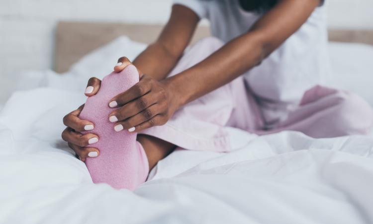 Fascitis Plantar Crónica: Tratamiento Natural y Fisioterapia para una Recuperación Eficaz